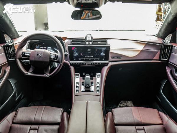 DS 9購車手冊 兩種動力 都選歌劇院版