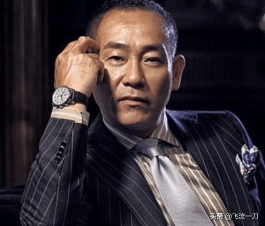 當過“警察”的4位明星,她還是隊裡的警花 當過“警察”的4位明星,她還是隊裡的警花