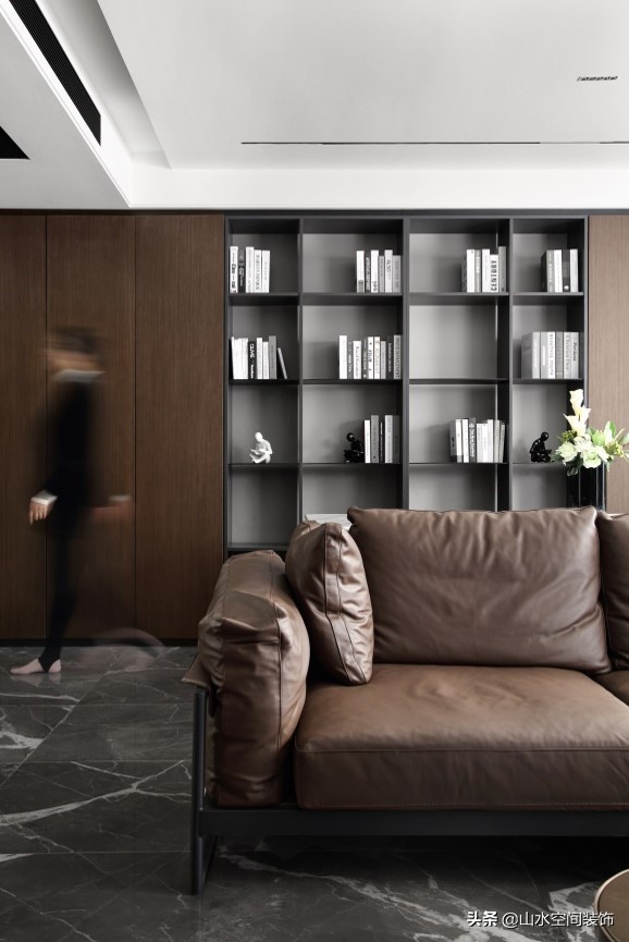 138㎡都市簡約風，現代、時尚，細膩詮釋高雅品位，無可挑剔