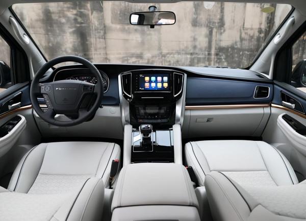 搭載全新車標，2022款東風風行M7領爵款正式上市 14.69萬起售