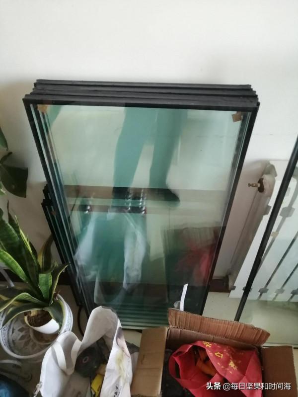 誰換過斷橋窗? 誰換過斷橋窗?