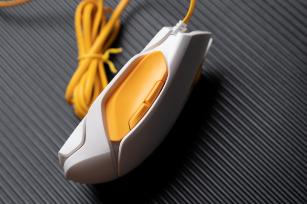 好物推薦：賤驢112W滑鼠