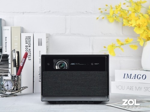 智慧影院天花板 極米4K旗艦外觀設計爆贊