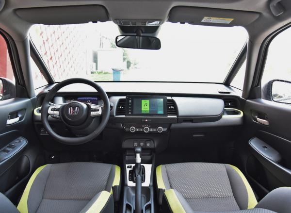 精緻、小巧、實用，三款適合年輕人的小型車如何選擇