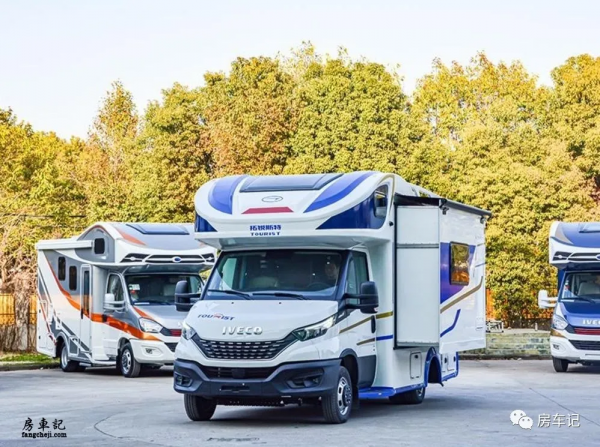 售價高達90萬的房車!怎樣的配置,才能撐得起這價? 售價高達90萬的房車!怎樣的配置,才能撐得起這價?