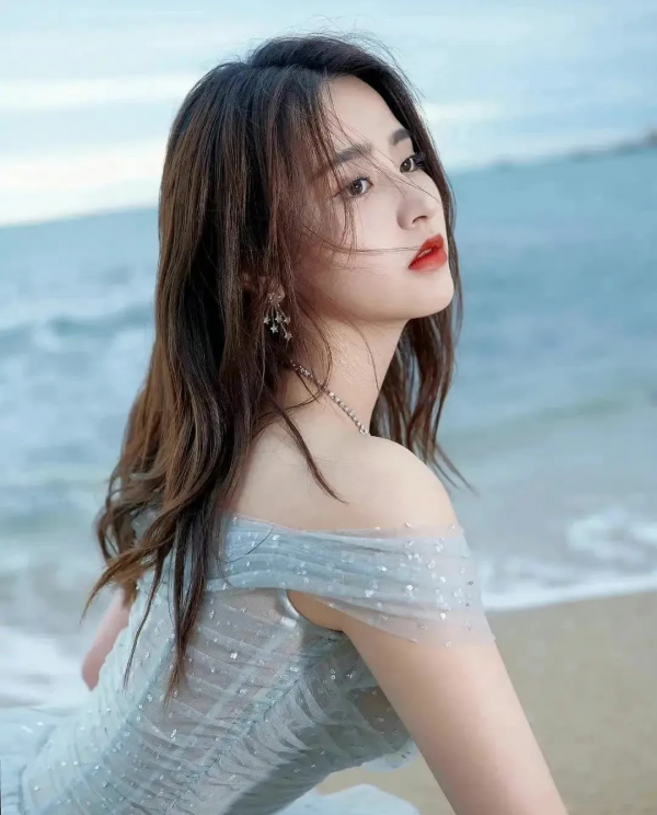 娛樂記憶 | 因為發胖上熱搜的奇女子 金子涵 娛樂記憶 | 因為發胖上熱搜的奇女子 金子涵