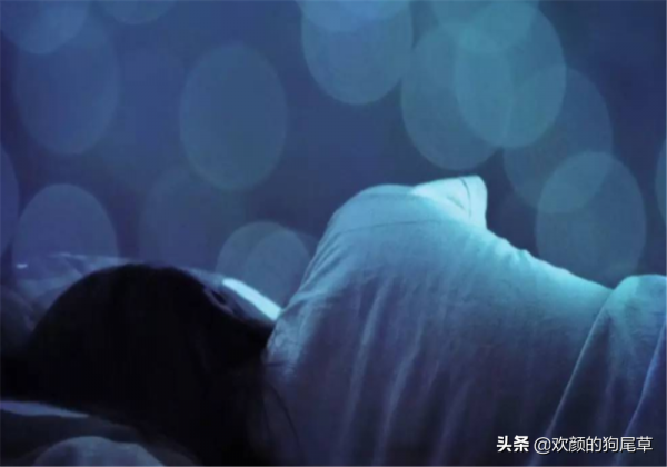 農村俗語“人睡三覺,命比紙薄”,大家知道啥意思嗎?睡覺有講究 農村俗語“人睡三覺,命比紙薄”,大家知道啥意思嗎?睡覺有講究