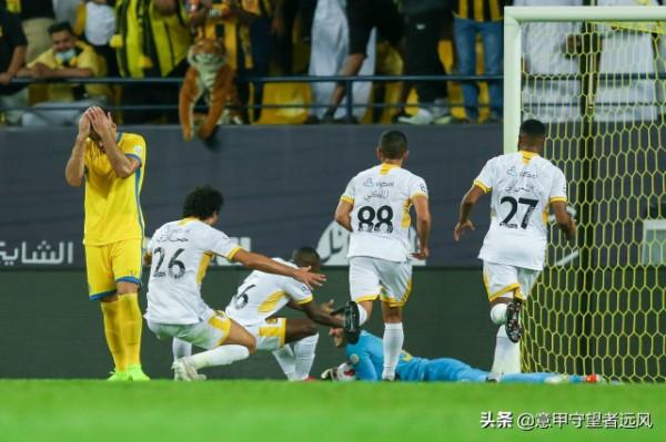 沙特聯賽第5輪:塔利斯卡造進球哈默德失點 前魯能大帥黯然下課 沙特聯賽第5輪:塔利斯卡造進球哈默德失點 前魯能大帥黯然下課