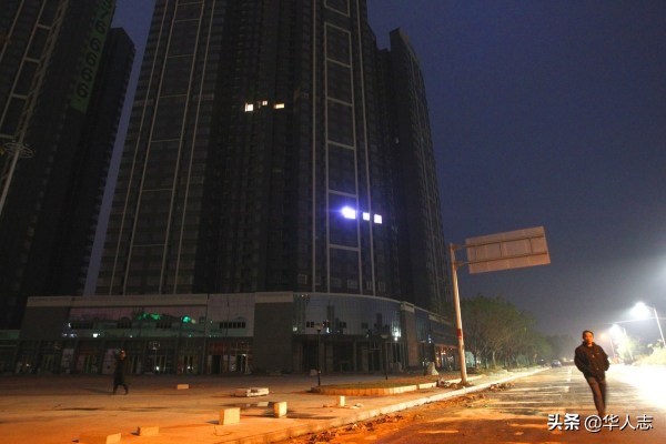 故事:去“鬼城”買房的深圳剛需 故事:去“鬼城”買房的深圳剛需