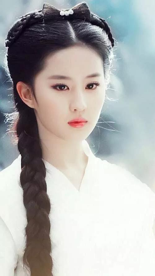 神仙顏值：劉亦菲