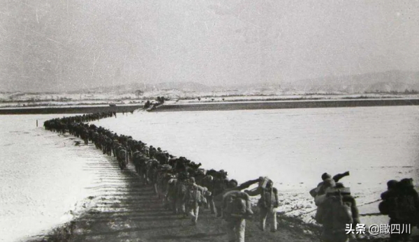 《水門橋》中的餘從戎告訴你什麼叫：川人從未負國，國人絕不負川