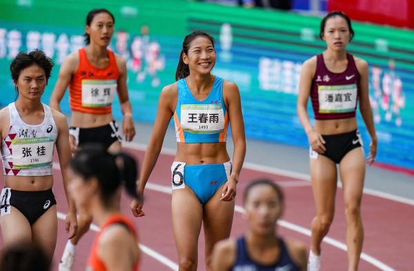 田徑——女子800米預賽賽況 田徑——女子800米預賽賽況