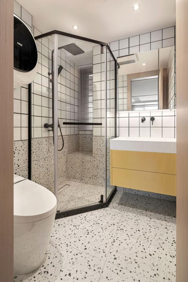 89㎡原木白加黑，只拆一面牆全屋都亮了，一屋子的櫃子都藏著心機