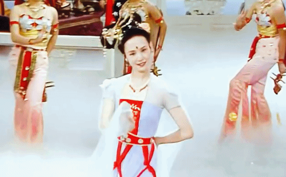 古裝絕色，可惜被毀了