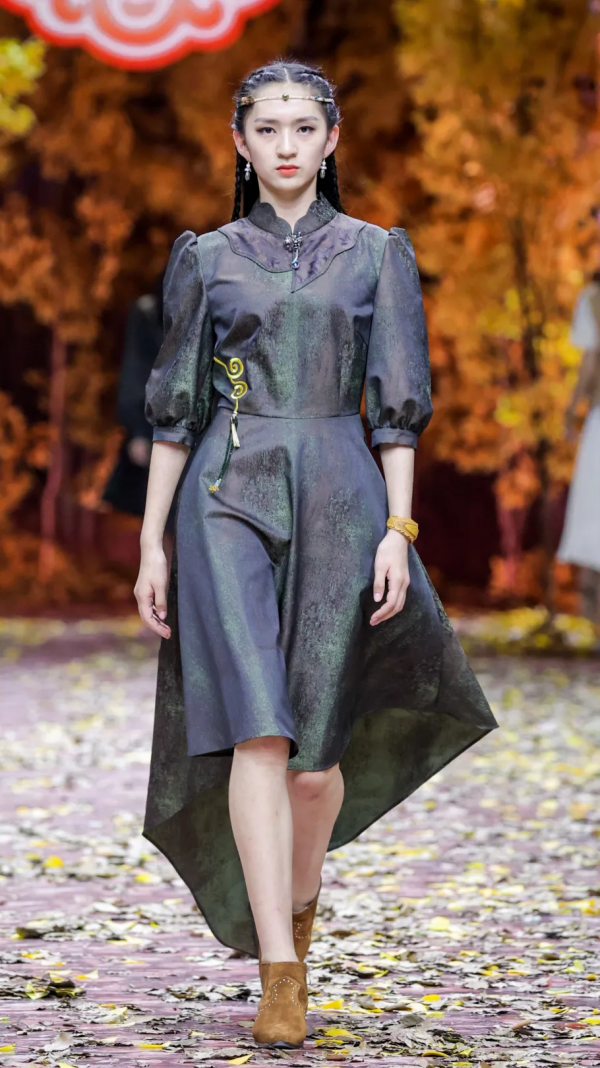 專題 | 看!少數民族的“時尚經” 專題 | 看!少數民族的“時尚經”