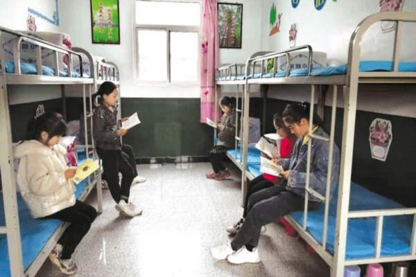 “如果能重來，絕不讓孩子住校”，一位寄宿生家長哭訴其中原委