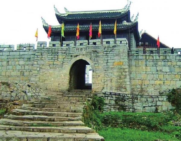 原貌古鎮：中國十大旅遊古鎮（古鎮旅行必備收藏）