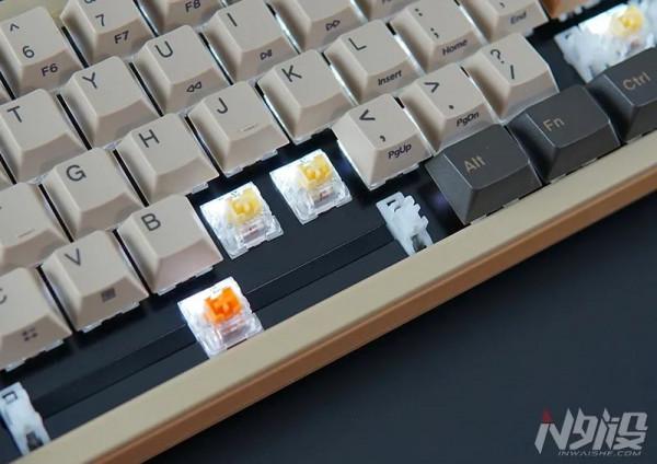 可換配件 手裡鍵Hanzo半藏無線機械鍵盤體驗 可換配件 手裡鍵Hanzo半藏無線機械鍵盤體驗