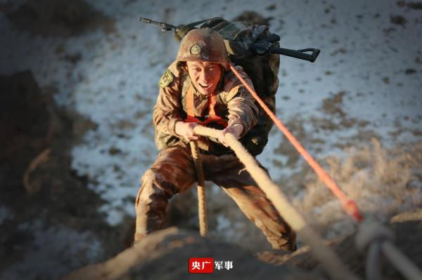 「強軍映像」我站立的地方，是中國