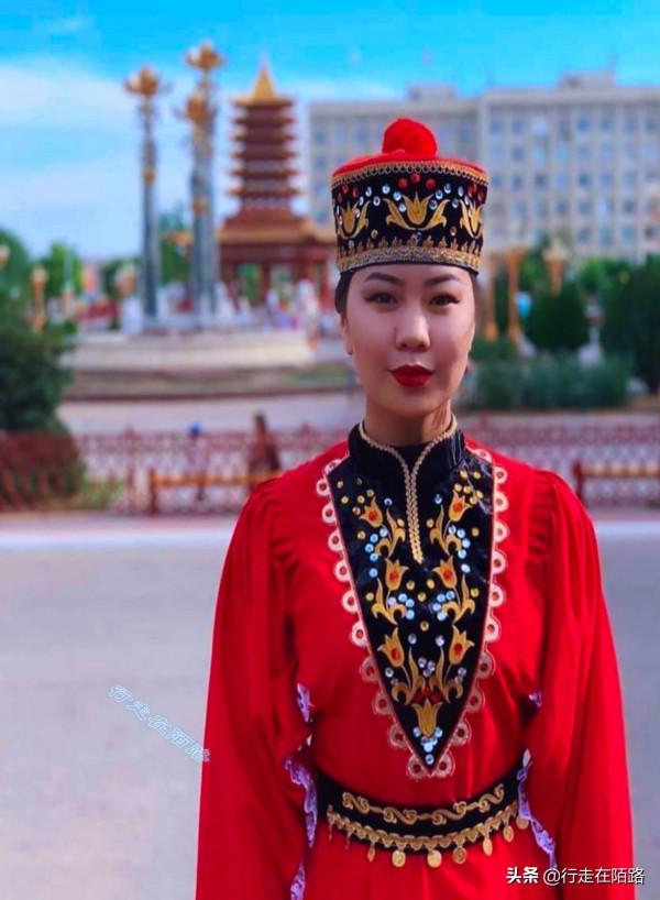 歐洲唯一佛教地區:從中國遷居卻慘遭剝削,屢立奇功終獲認可 歐洲唯一佛教地區:從中國遷居卻慘遭剝削,屢立奇功終獲認可