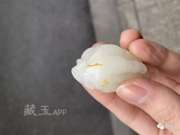 一組假皮特寫!七大特徵讓你一眼看懂真假籽料 一組假皮特寫!七大特徵讓你一眼看懂真假籽料