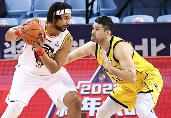 CBA最新積分榜：齊麟31分新疆連勝排第14 瓊斯49+10送深圳連敗
