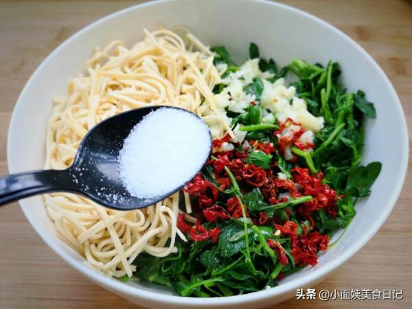 明日雨水，有錢沒錢，早春“6寶”吃起來，應季而食精神迎春天