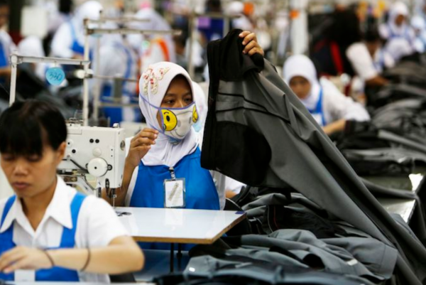 美國一天抽水1.4萬億，多個國家被迫宣佈加息，印度GDP卻漲破紀錄？