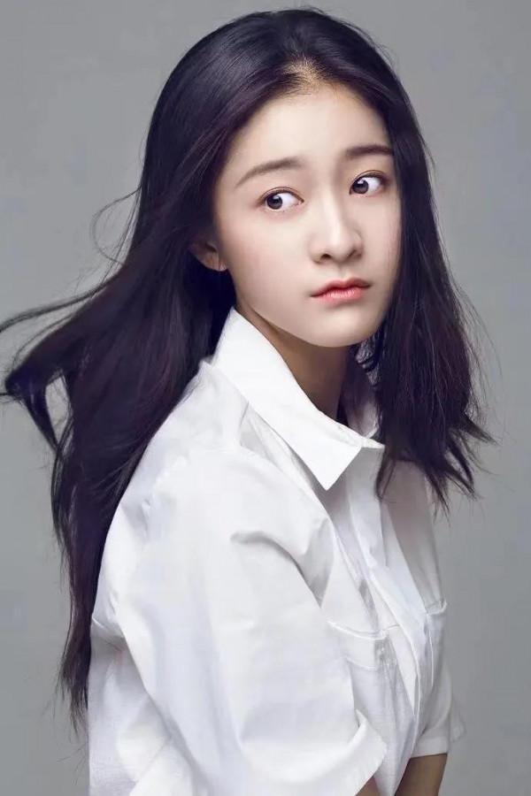 原來這些女明星都是M形唇,一個比一個漂亮 原來這些女明星都是M形唇,一個比一個漂亮