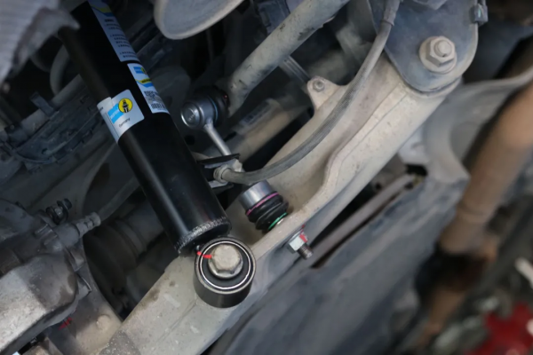 怪獸修車:翻新“車況極差”的二手寶馬X5,見證";美女一手車";復活 怪獸修車:翻新“車況極差”的二手寶馬X5,見證";美女一手車";復活