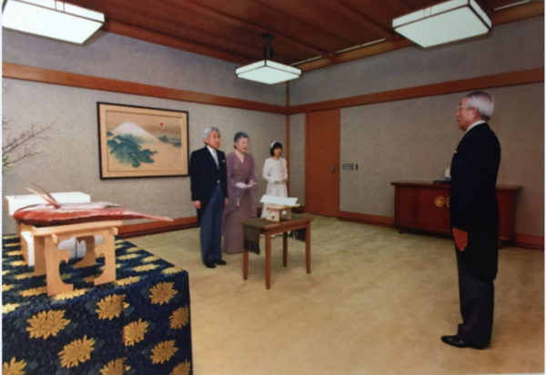 日本皇室納彩都送啥，還有等級劃分，雅子收到了5匹絲綢面料