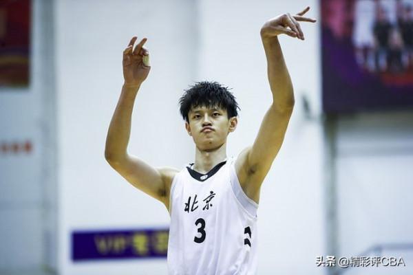 CBA又湧現出18歲潛力鋒線!兩戰19投15中砍38分,天賦不輸曾凡博 CBA又湧現出18歲潛力鋒線!兩戰19投15中砍38分,天賦不輸曾凡博