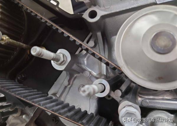 「縱橫四海」老夥計的重生之旅，一起暫別城市的方圓化身曠野的風