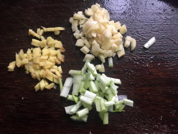 原來幹豆腐這麼做更好吃,美味過癮又解饞,每一口都讓人回味無窮 原來幹豆腐這麼做更好吃,美味過癮又解饞,每一口都讓人回味無窮