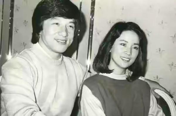 10個被時光遺忘的“瓊女郎”，個個我見猶憐，最大的已經77歲