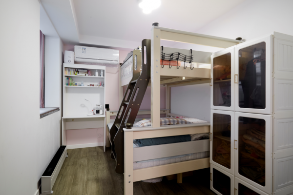 改小臥室做衣帽間和淋浴房？這個68㎡老房子咋想的