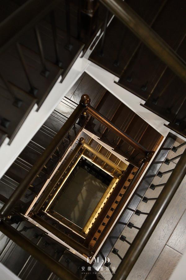 4套案例證明,還是傳統的現澆樓梯耐看,鋪石材嵌燈帶提高了檔次 4套案例證明,還是傳統的現澆樓梯耐看,鋪石材嵌燈帶提高了檔次