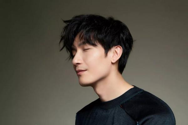 內地3位過氣男星現狀：釋小龍熱衷打高爾夫，陳楚生疲憊應付債務