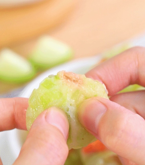 寶寶便秘就吃它,軟嫩鮮香,一攪一煎就搞定 寶寶便秘就吃它,軟嫩鮮香,一攪一煎就搞定