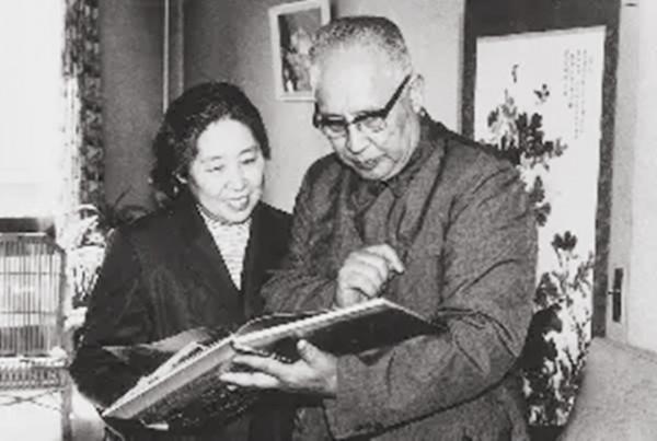 劉少奇夫人王光美的四個哥哥都擔任過何職? 劉少奇夫人王光美的四個哥哥都擔任過何職?