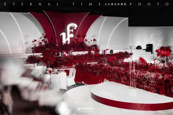 大紅色秀場風婚禮