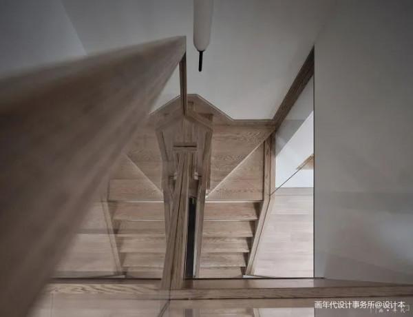 一家三口花45萬打造160平溫馨之家：一間屋子，兩種風格