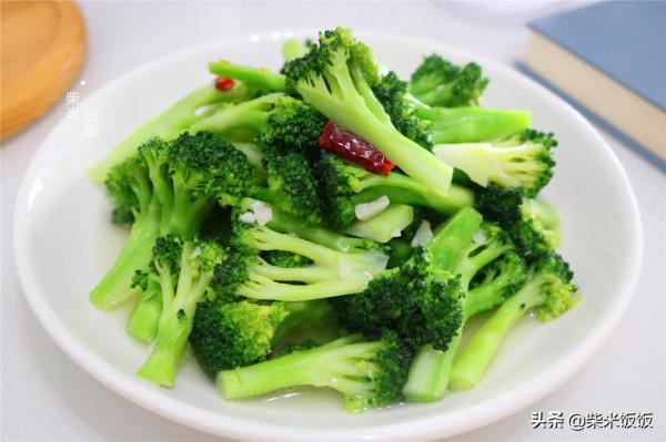 我家常吃這8道家常菜,做法簡單,幾分鐘做一道,適合上班族 我家常吃這8道家常菜,做法簡單,幾分鐘做一道,適合上班族