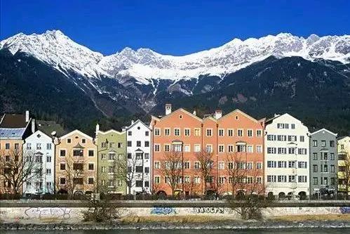 歐洲旅行記之六:奧地利小城茵斯布魯克 歐洲旅行記之六:奧地利小城茵斯布魯克