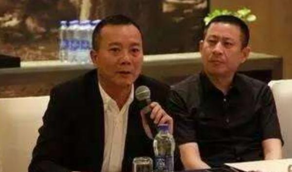 莆田系創始人詹國團:15歲貼小廣告起家,90 年代就擁有百家醫院 莆田系創始人詹國團:15歲貼小廣告起家,90 年代就擁有百家醫院