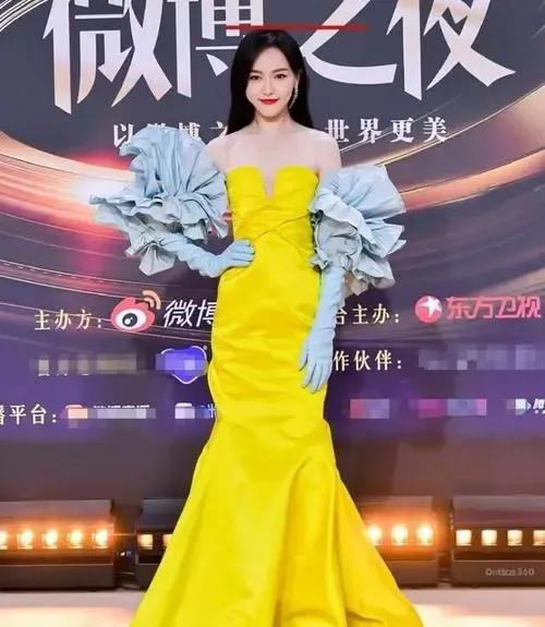 唐嫣美得高調又風情