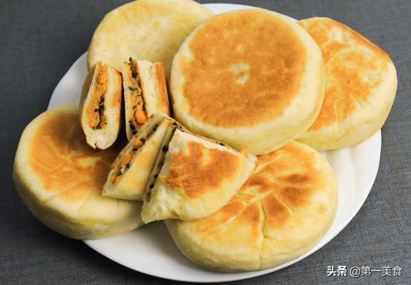 一個紅薯，一碗麵粉，教你做紅薯餅，金黃松軟，輕鬆解決全家早餐