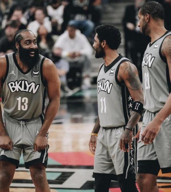 成功一箭雙鵰！76人已說服哈登聯手恩比德，全聯盟被他們算計了