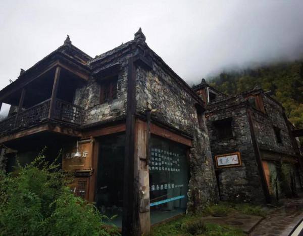 血戰邊城之四:80解放軍對陣3000土匪9路圍攻,排長誤闖匪司令部 血戰邊城之四:80解放軍對陣3000土匪9路圍攻,排長誤闖匪司令部