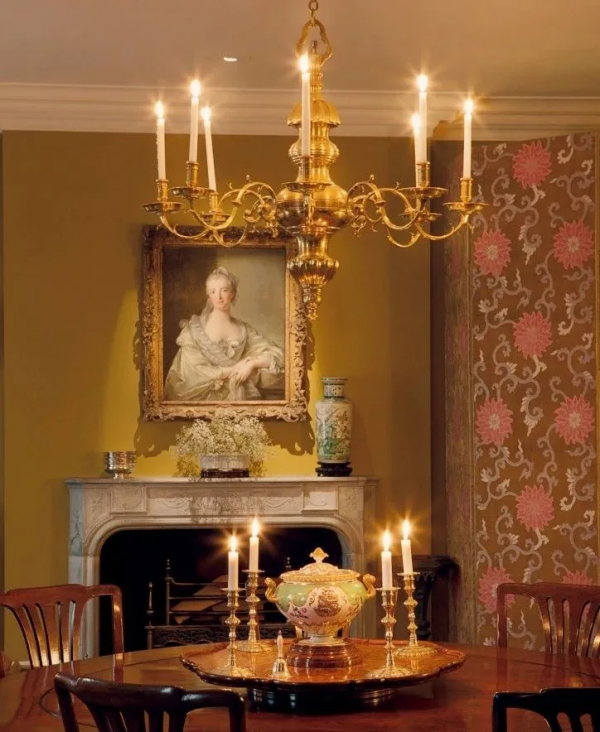 可可&CenterDot;香奈兒捲入的「國潮」風暴，在西方肆虐了300年